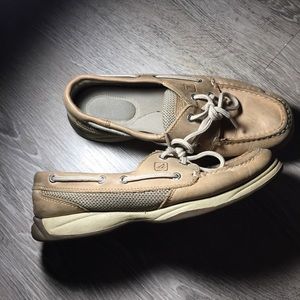 Sperry shoes